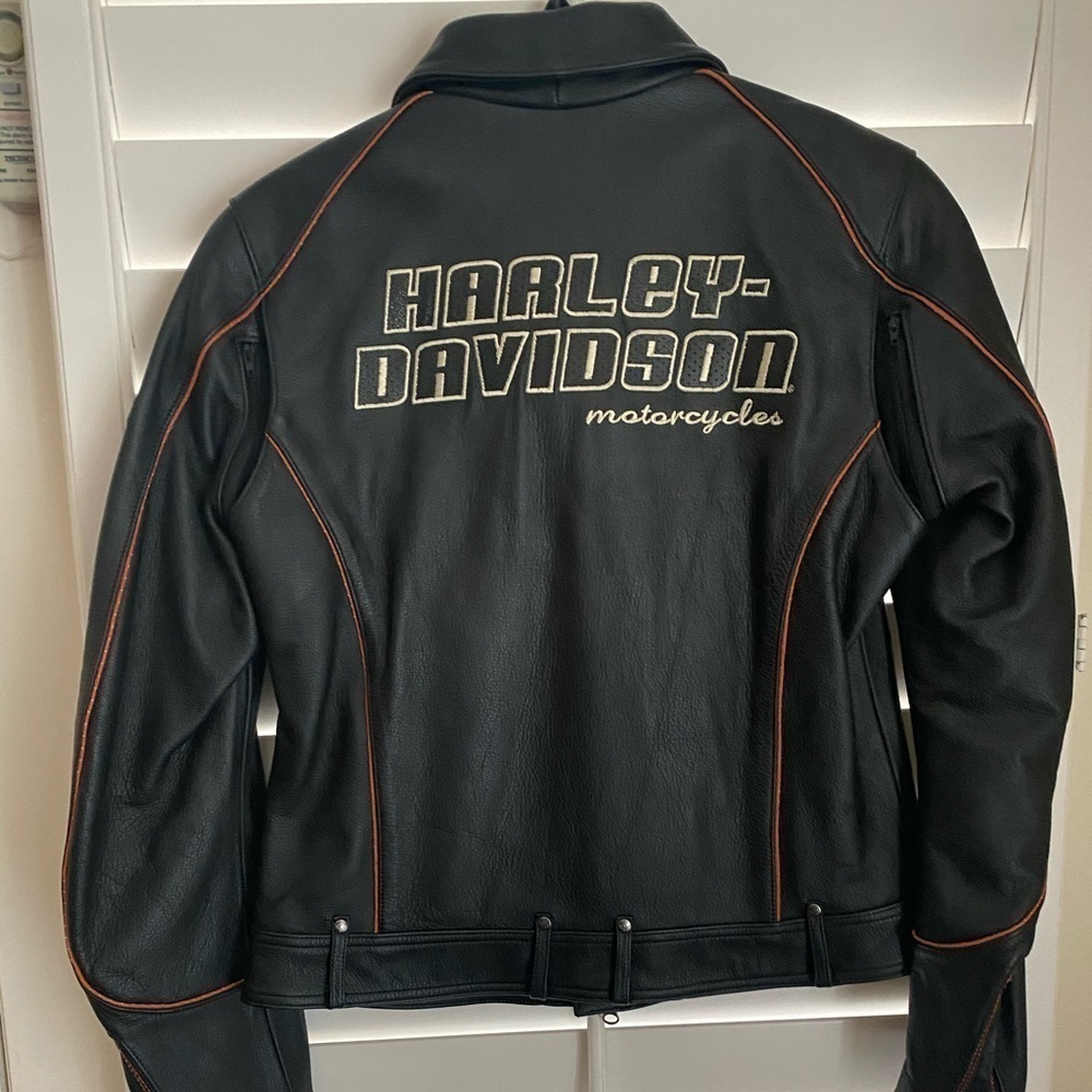 Harley Davidson Women’s Leather Jacket Medium NWT - Picture 3 of 13